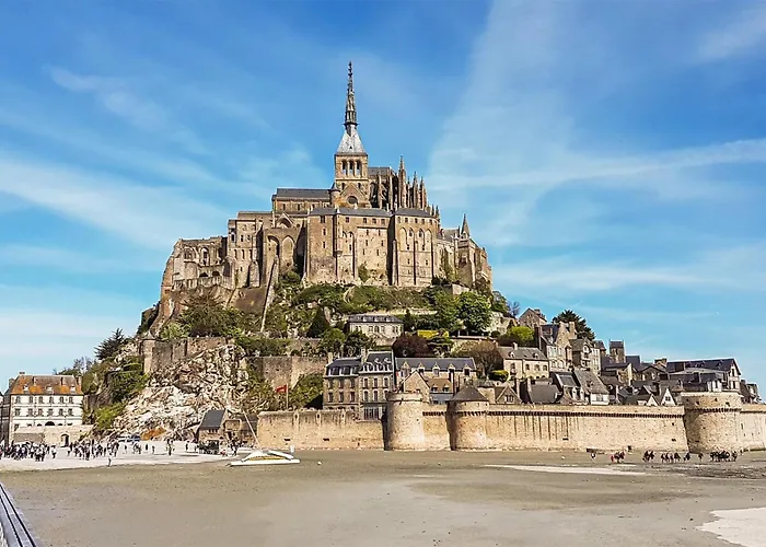 Holiday home Lovely In Les Loges-Marchis